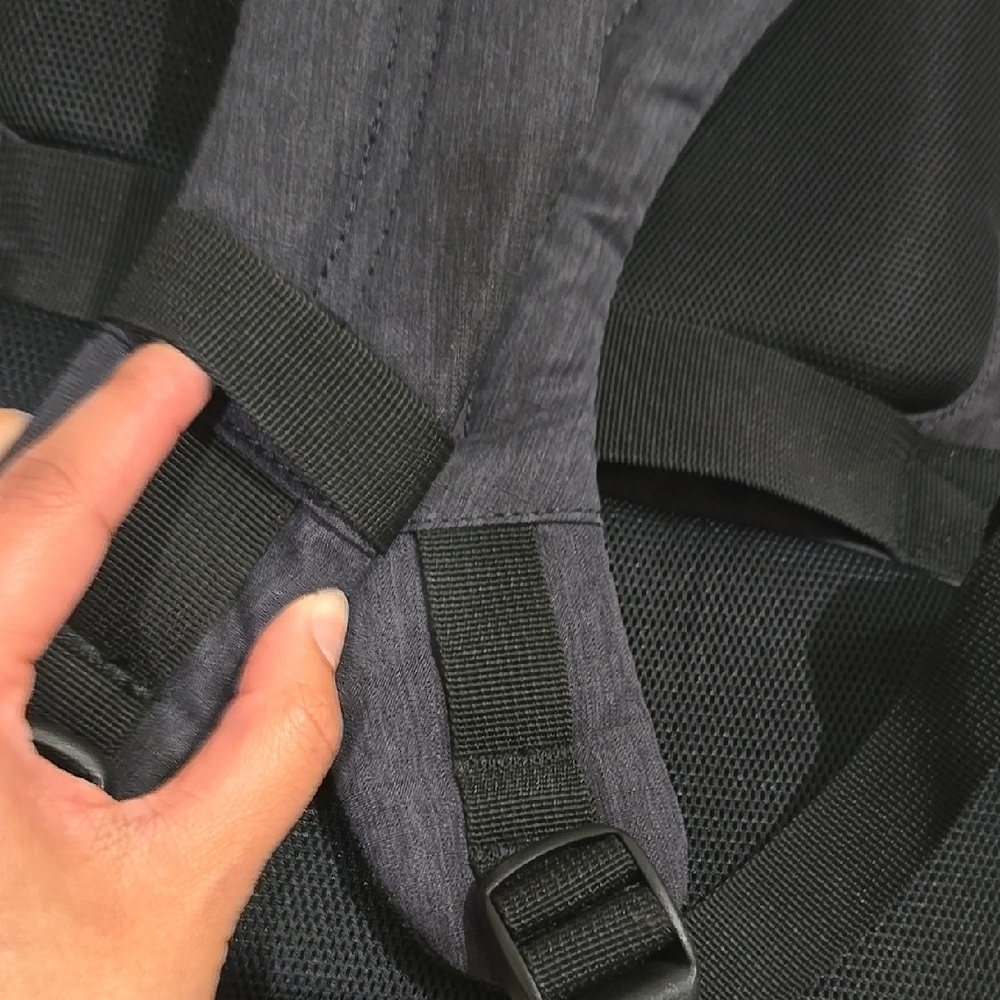 Samsonite Gray Backpack - Picture 15 of 17